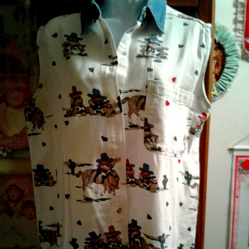 Cute Cowboy Teddy Bears & Hearts Sleeveless,Button Down, Western-Style Top